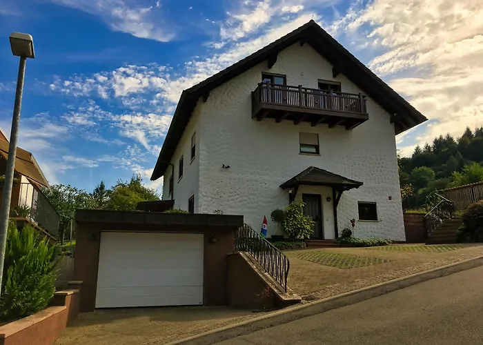 Gemuetliche Mit Neckarblick