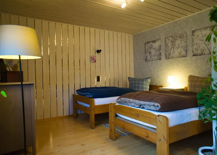 Gemuetliche Mit Neckarblick エーバーバッハ